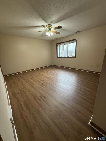 1302 Summer Hill Drive South Windsor CT 06074