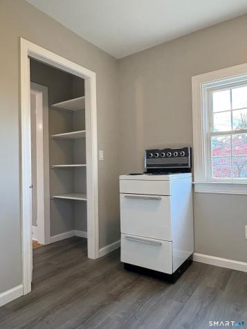 548 Main Street Portland CT 06480