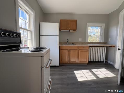 548 Main Street Portland CT 06480