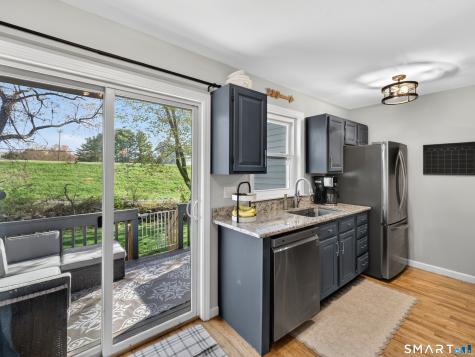 1691 Norwich New London Turnpike Montville CT 06382