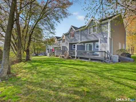 1691 Norwich New London Turnpike Montville CT 06382
