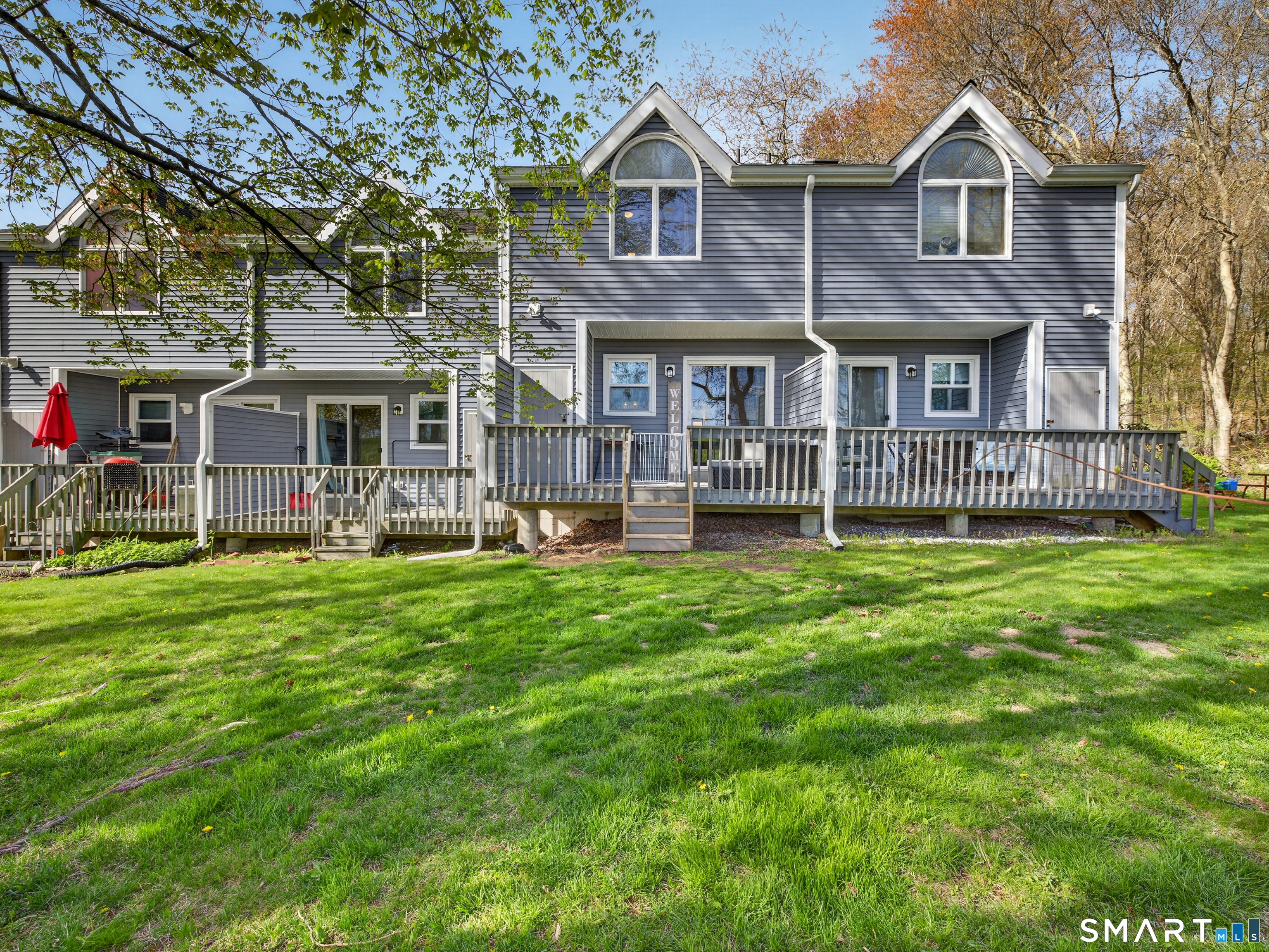 1691 Norwich New London Turnpike Montville CT 06382