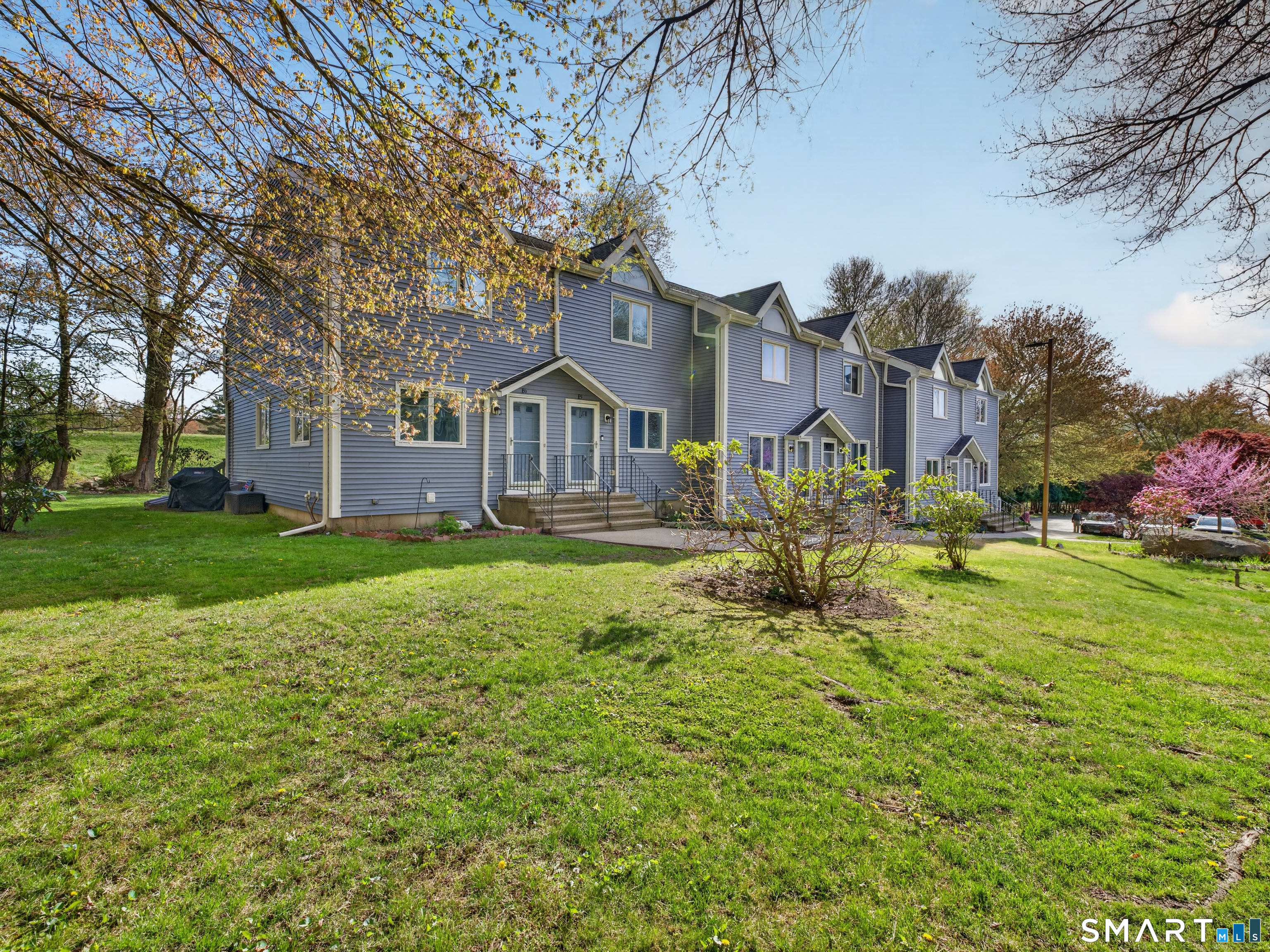 1691 Norwich New London Turnpike Montville CT 06382