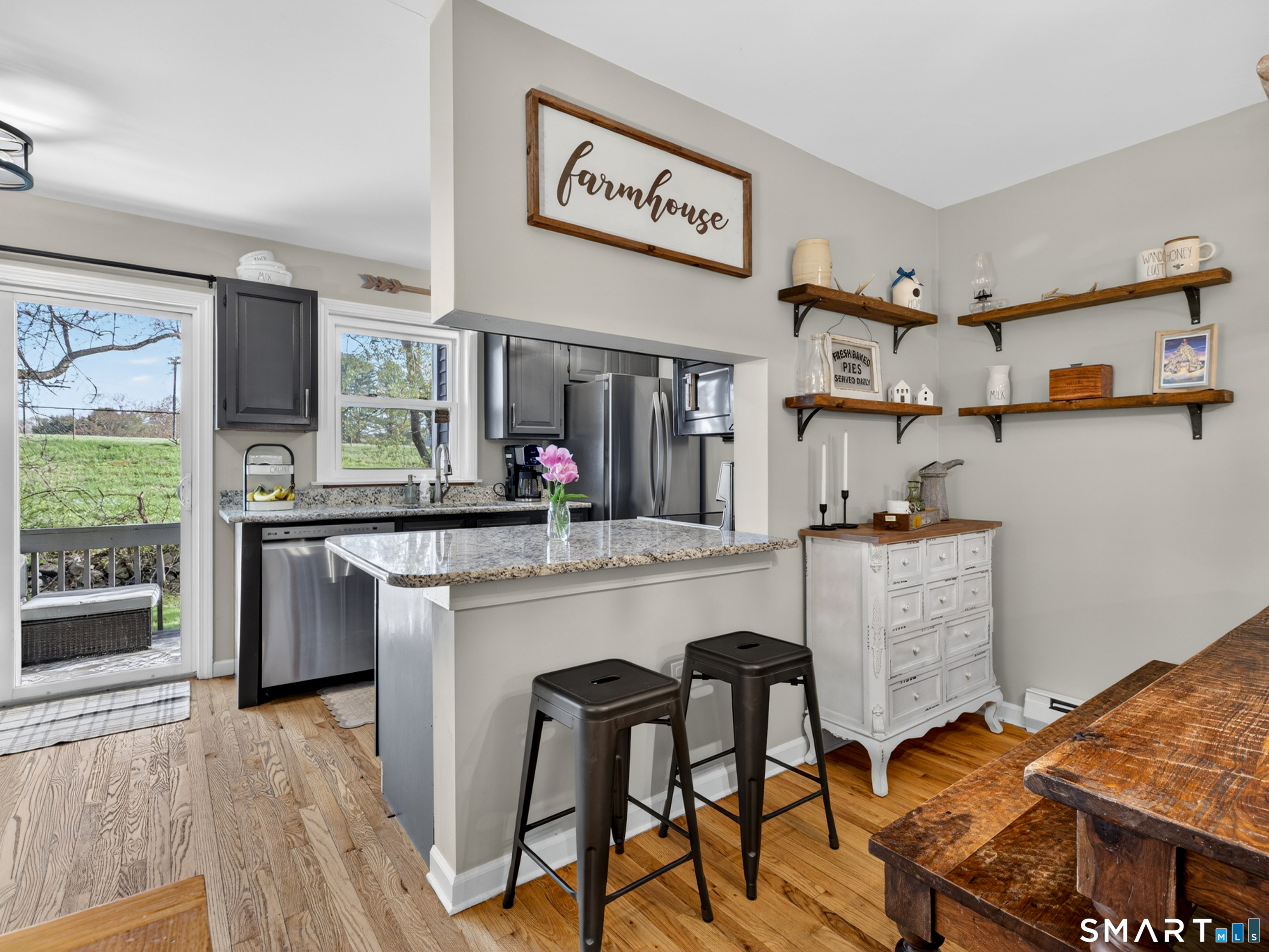 1691 Norwich New London Turnpike Montville CT 06382