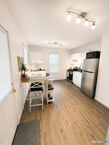 15 Lincoln Place Bristol CT 06010