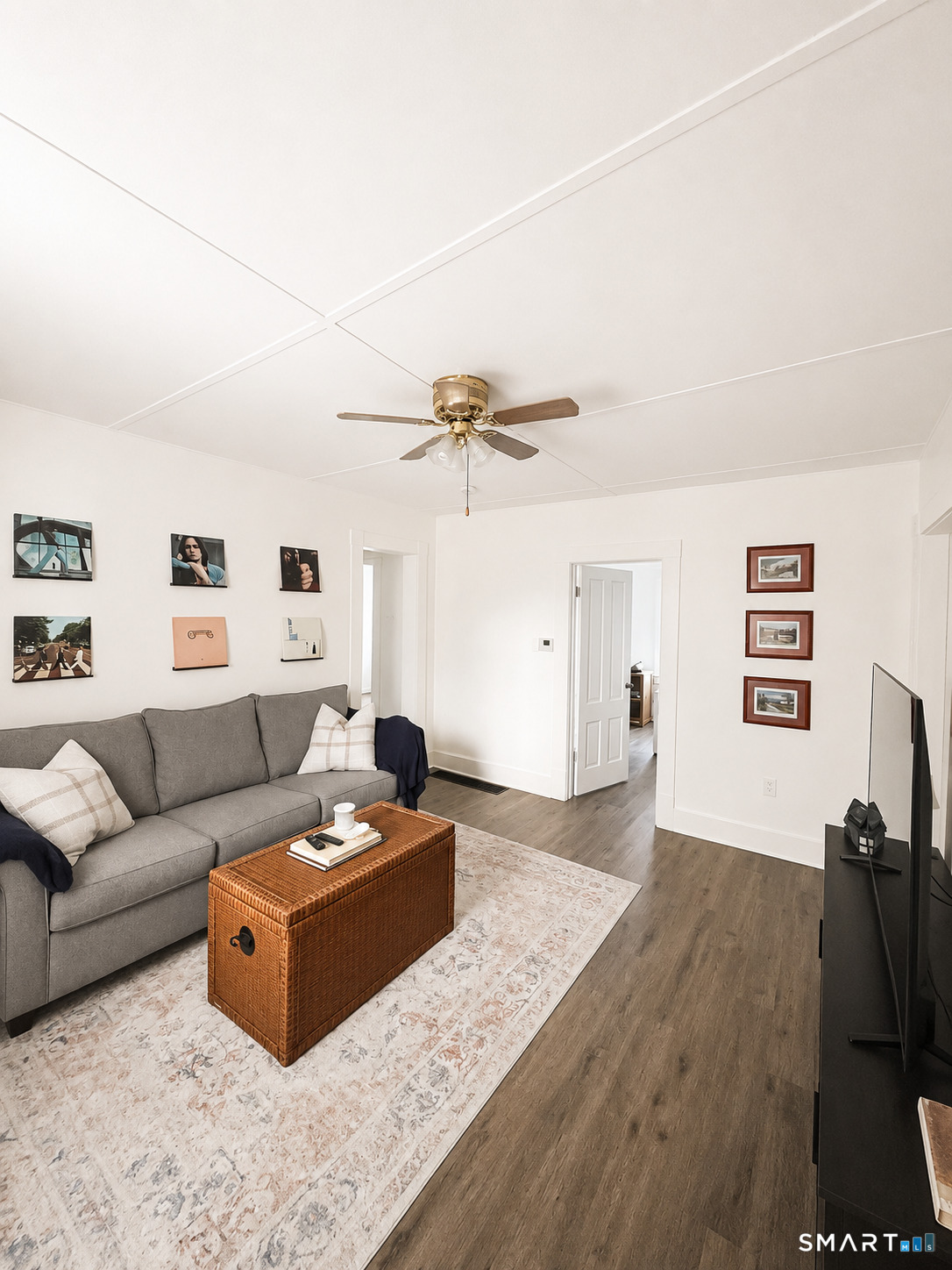15 Lincoln Place Bristol CT 06010