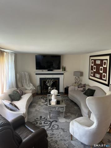 54 Randall Drive Trumbull CT 06611