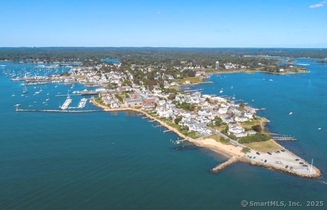 14 Trumbull Street Stonington CT 06378