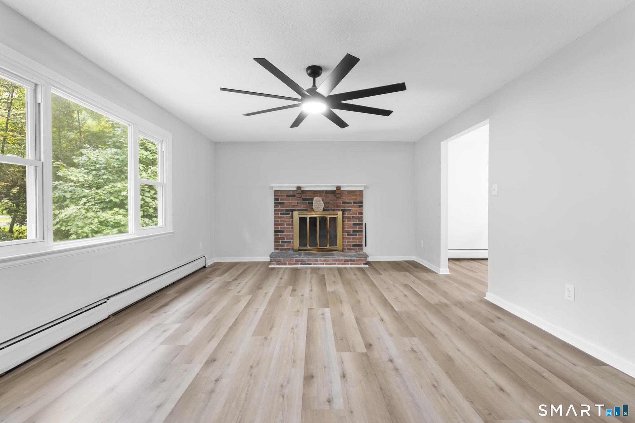 32 Woodhaven Drive Burlington CT 06013