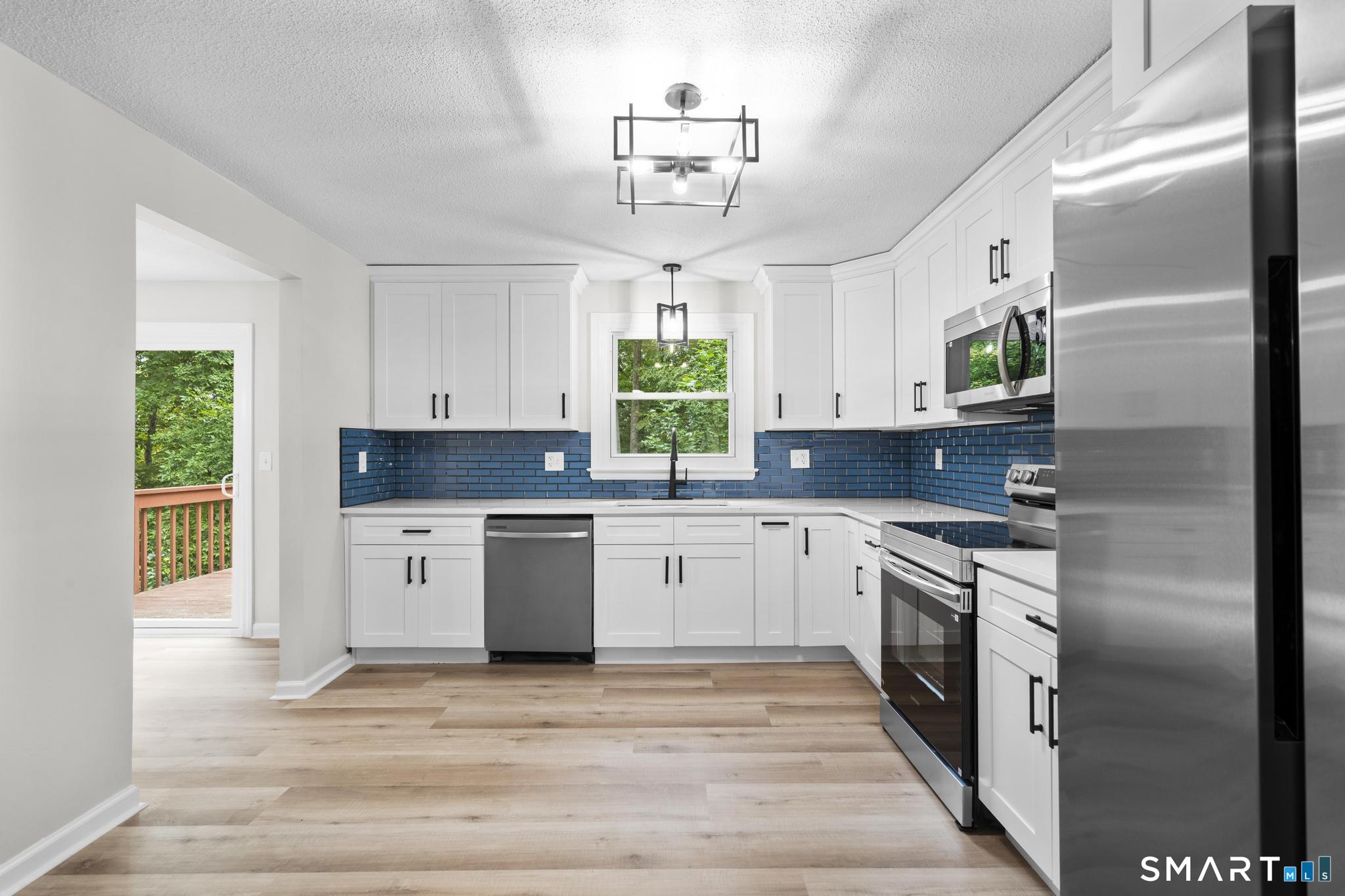 32 Woodhaven Drive Burlington CT 06013