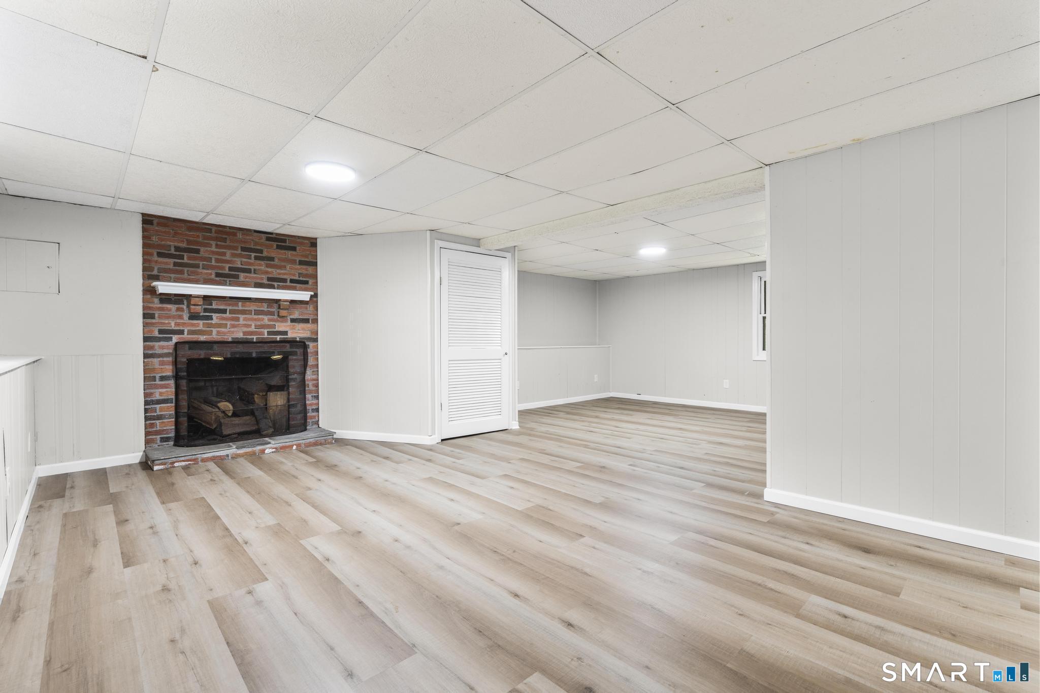 32 Woodhaven Drive Burlington CT 06013