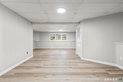 32 Woodhaven Drive Burlington CT 06013