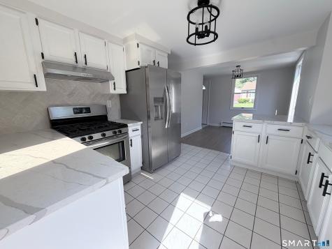 221 Meadows End Road Milford CT 06460