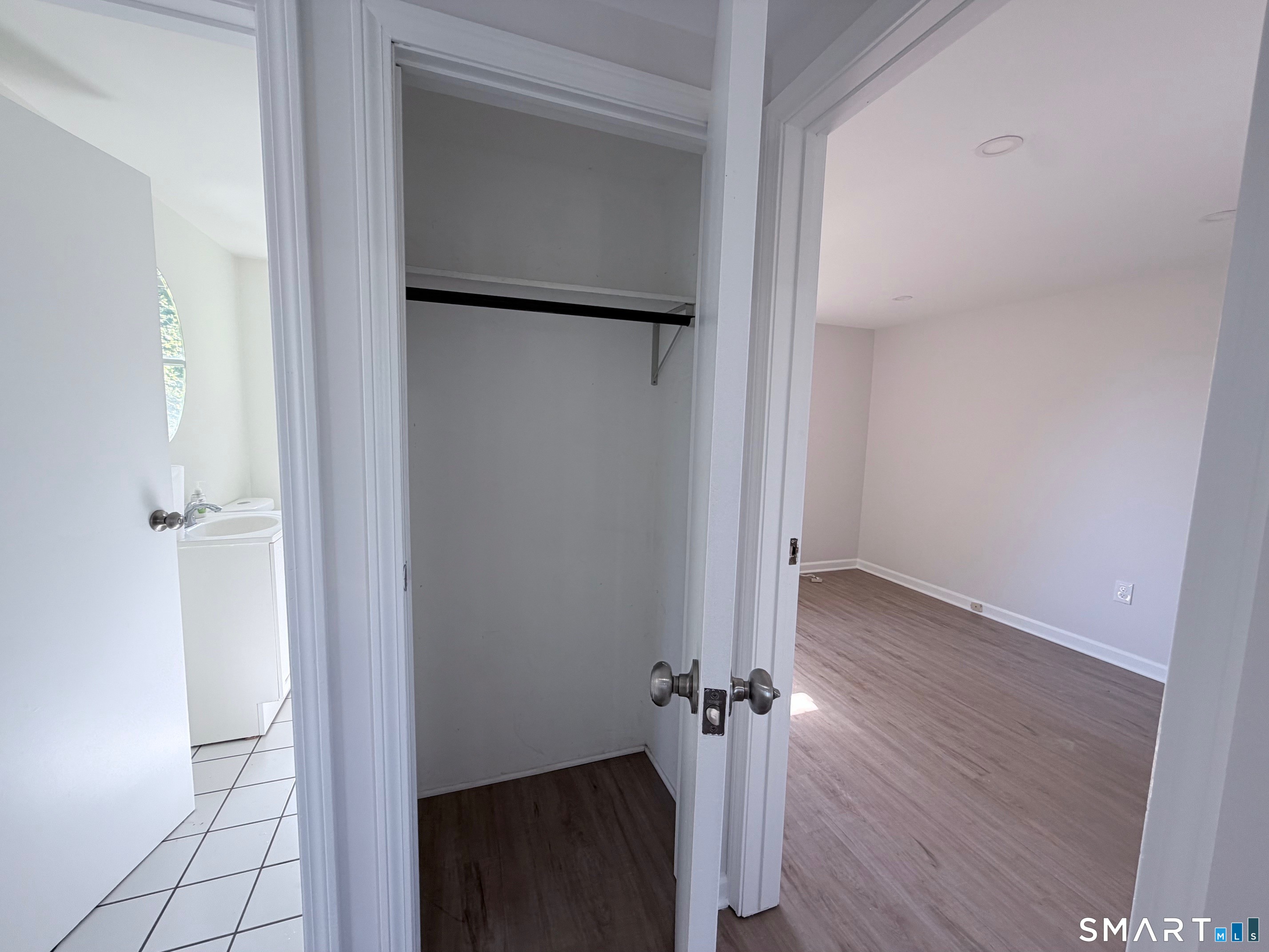 221 Meadows End Road Milford CT 06460