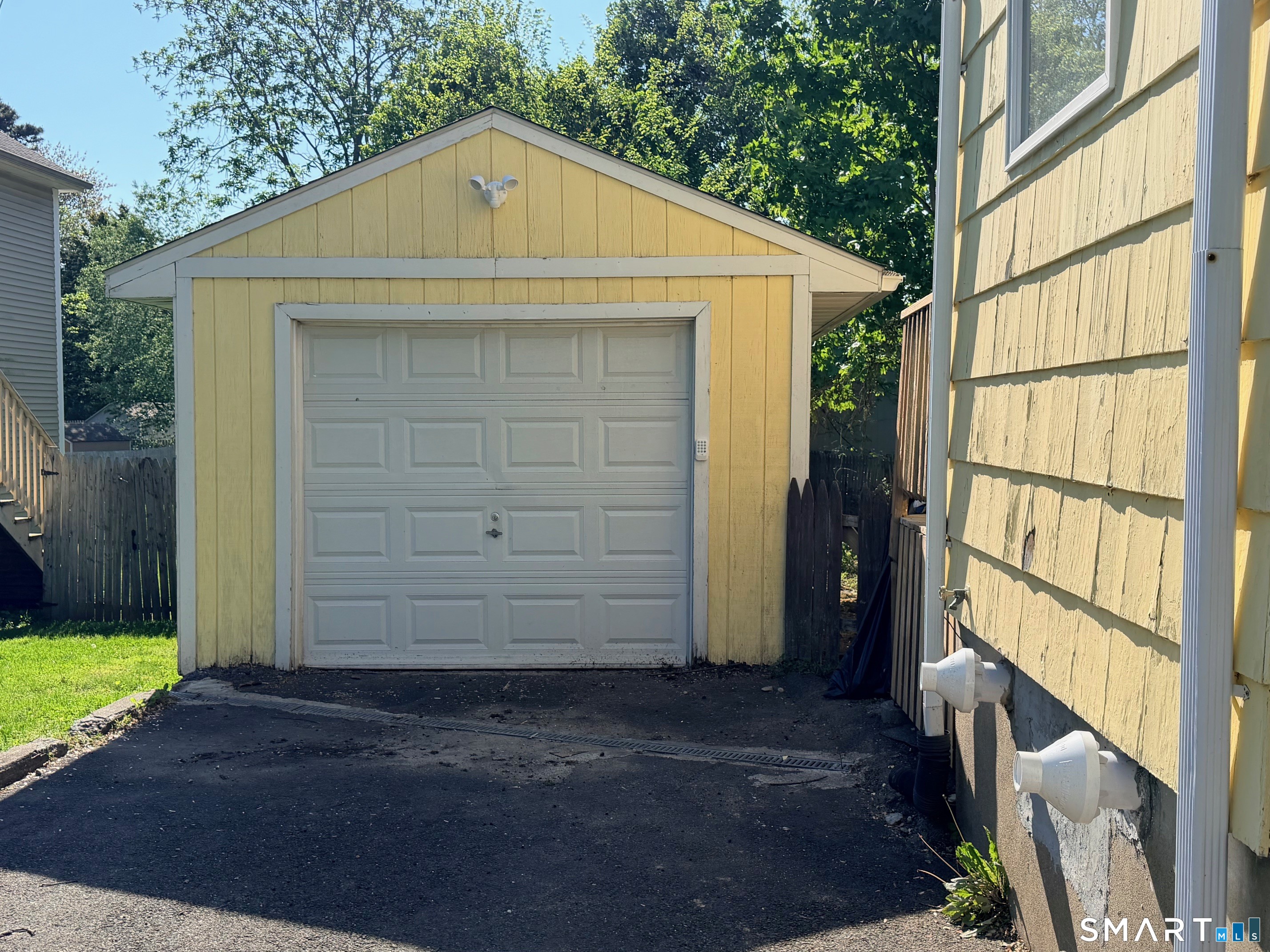 221 Meadows End Road Milford CT 06460