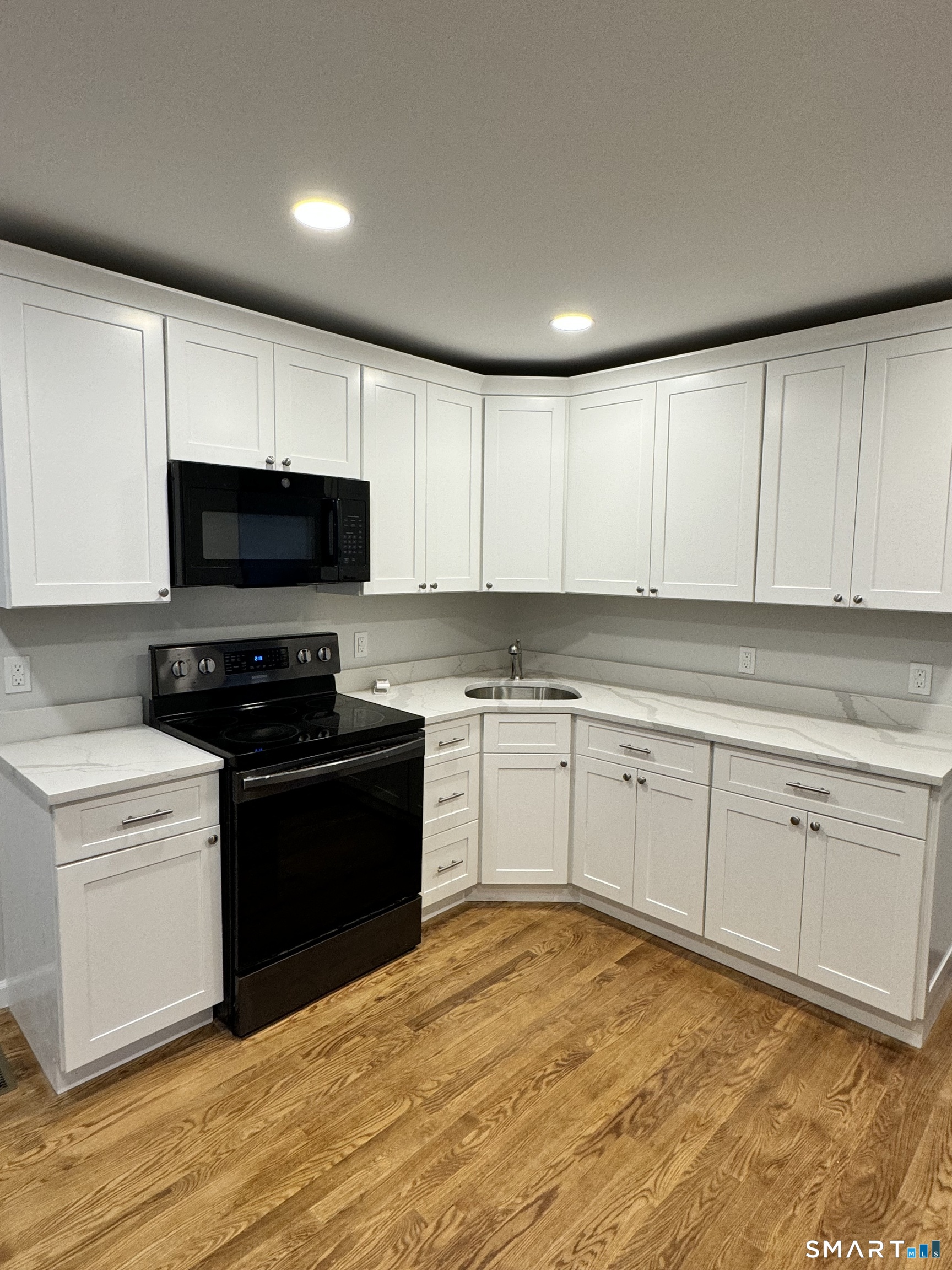 46 Rosemary Drive Bridgeport CT 06606