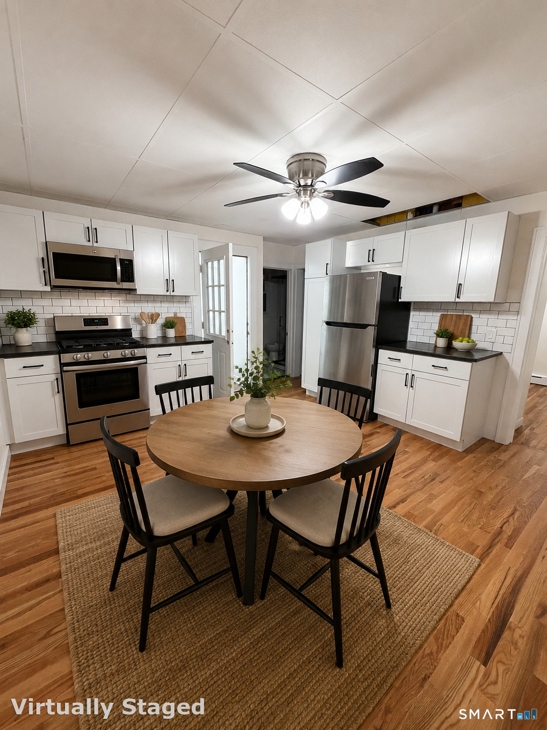 130 Norwood Avenue New London CT 06320