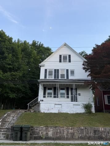 130 Norwood Avenue New London CT 06320