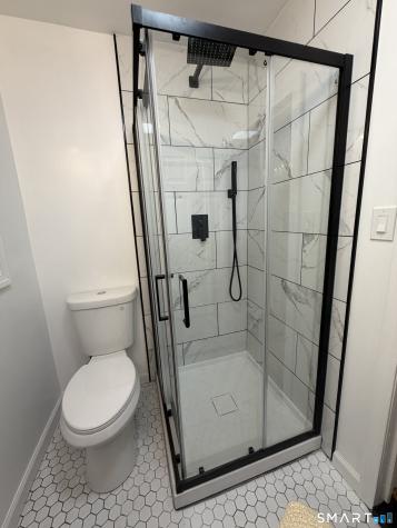 130 Norwood Avenue New London CT 06320