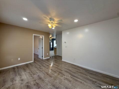 8 Scott Street Naugatuck CT 06770