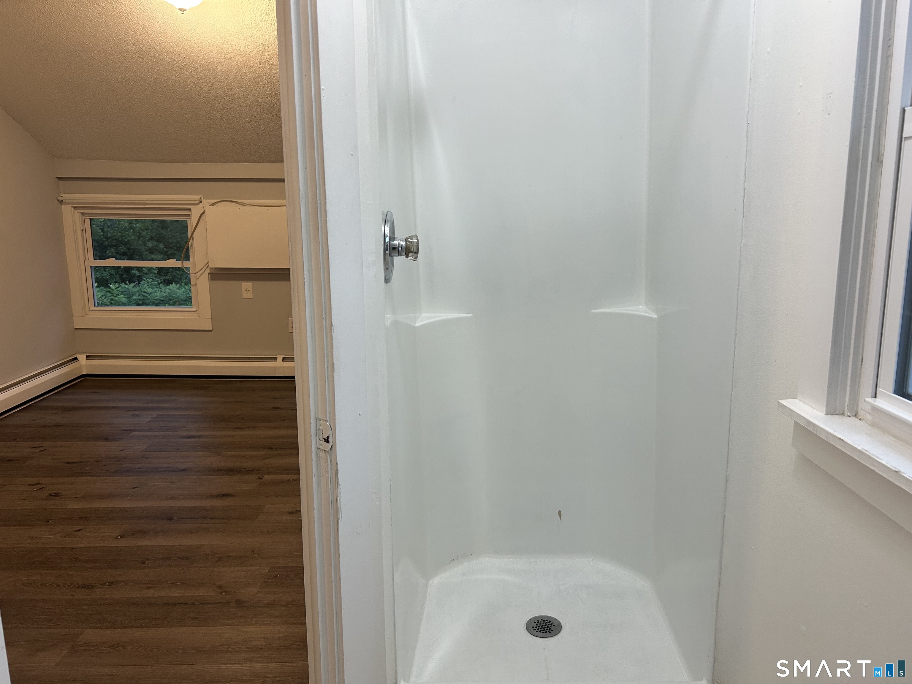 234 Rainbow Road Windsor CT 06095