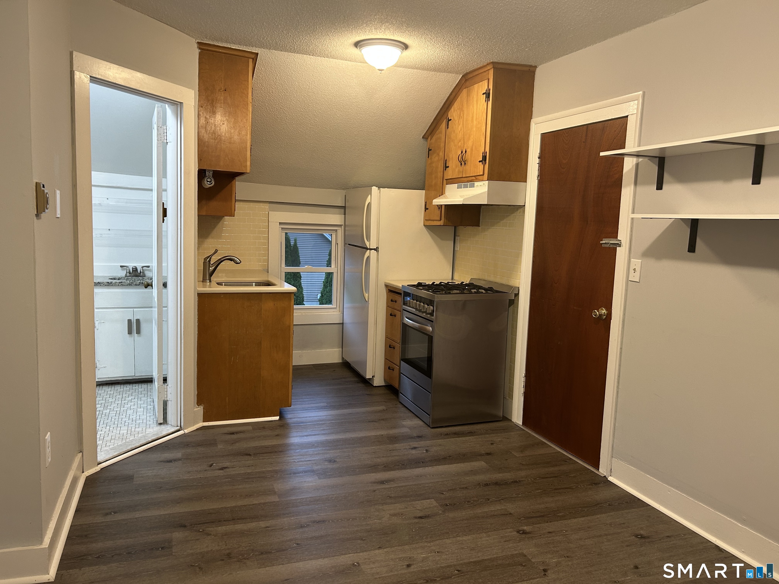 234 Rainbow Road Windsor CT 06095