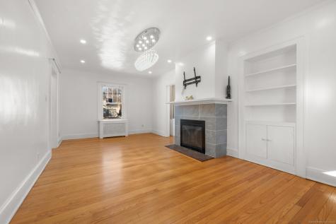 91 Fennbrook Road West Hartford CT 06119