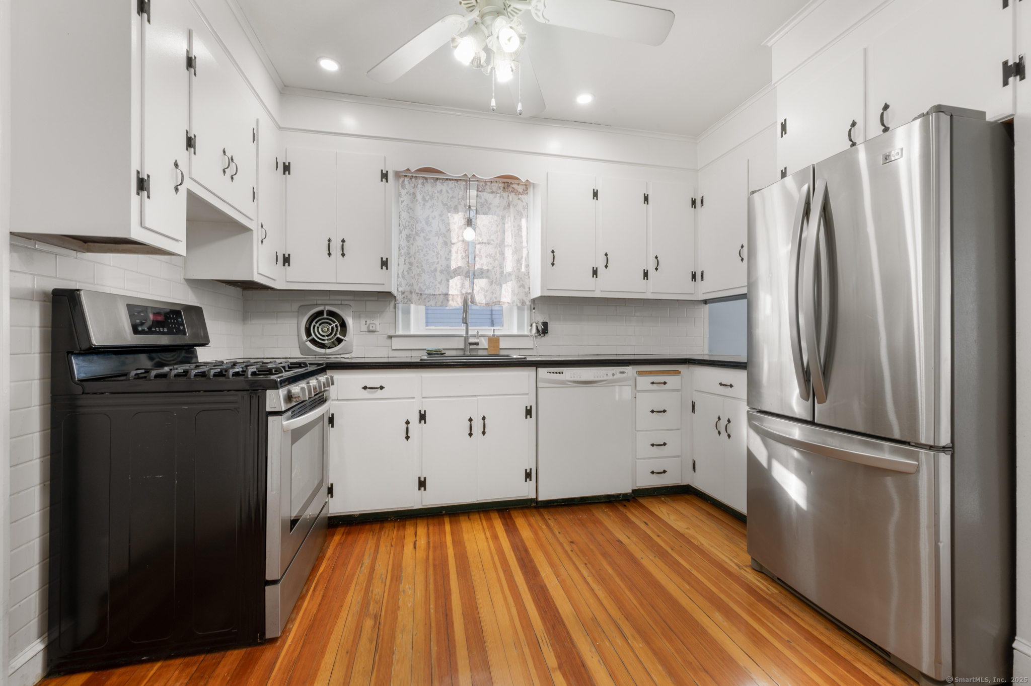 91 Fennbrook Road West Hartford CT 06119