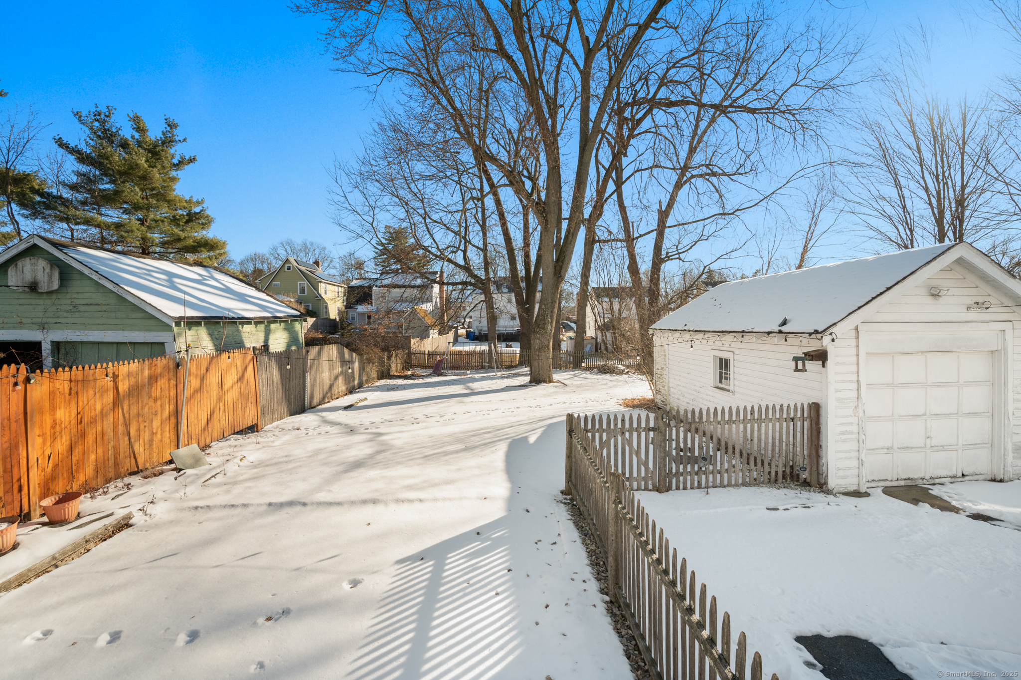 91 Fennbrook Road West Hartford CT 06119
