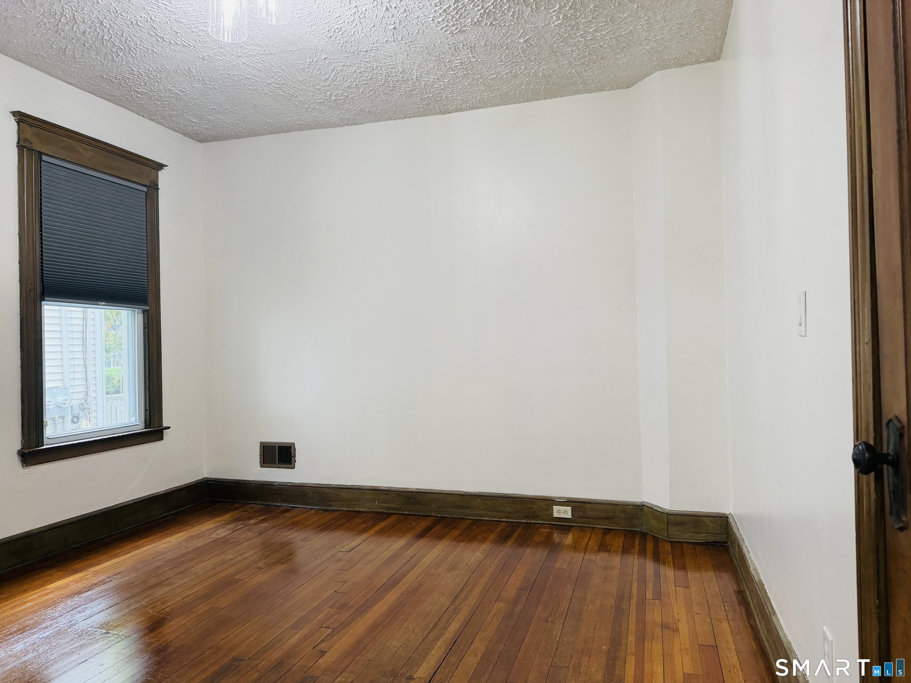 17 Cottage Street New Haven CT 06511
