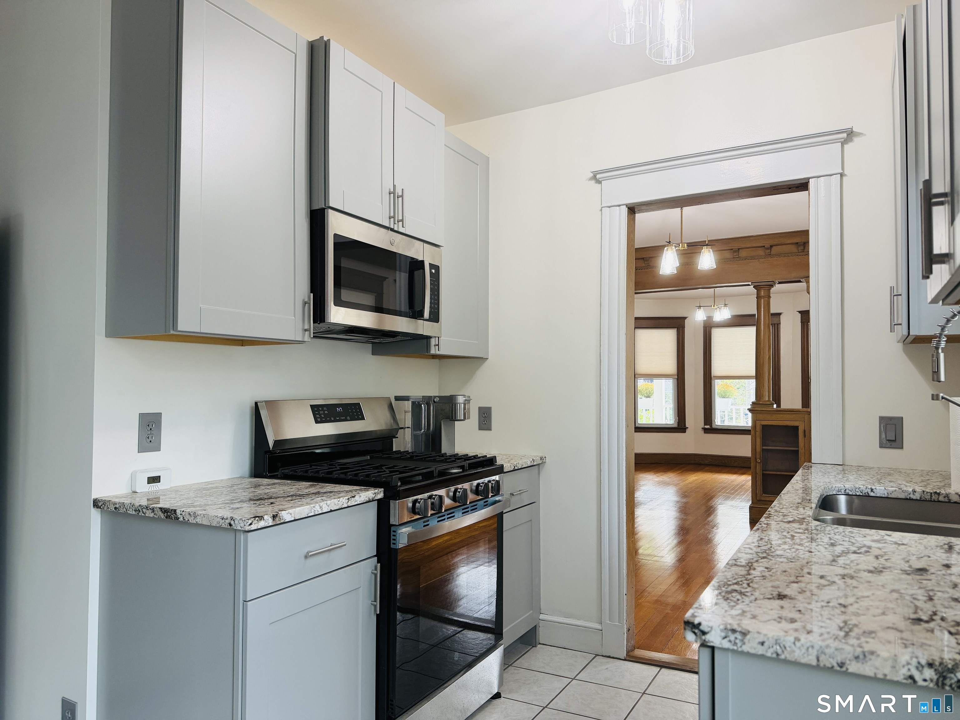 17 Cottage Street New Haven CT 06511