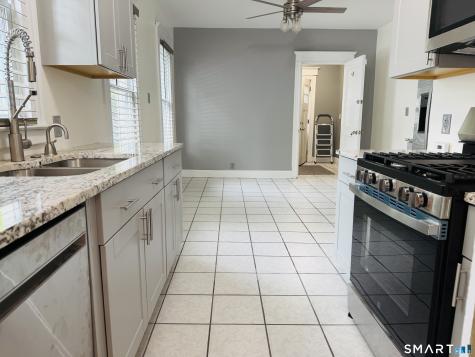 17 Cottage Street New Haven CT 06511