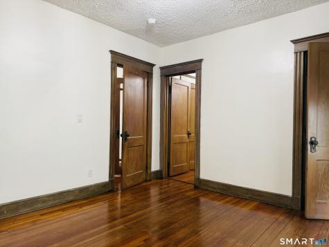 17 Cottage Street New Haven CT 06511