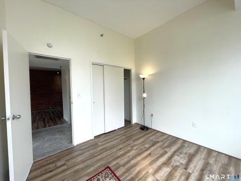 196 Crown Street New Haven CT 06510