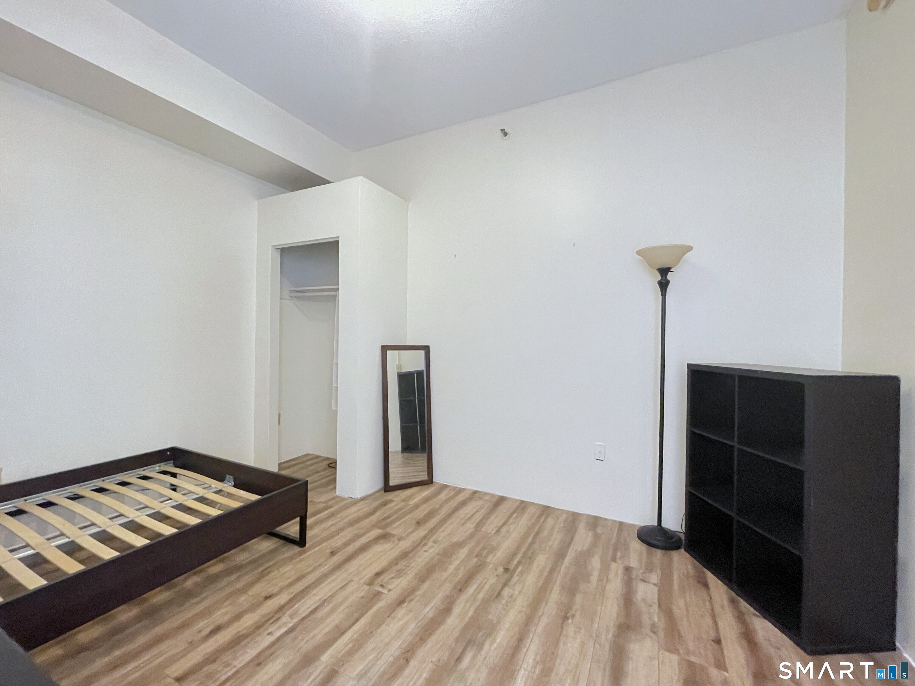 196 Crown Street New Haven CT 06510