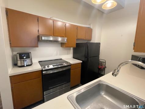 196 Crown Street New Haven CT 06510