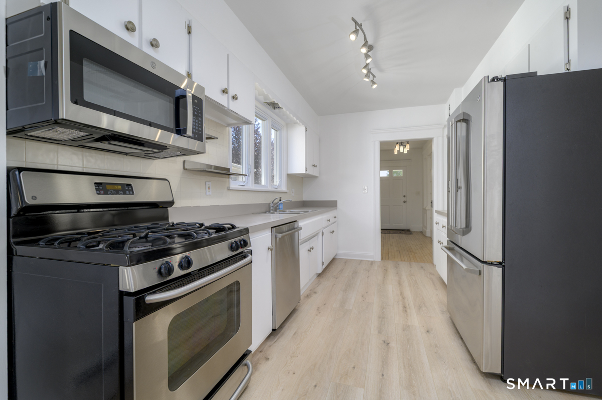 231 Flax Hill Road Norwalk CT 06854