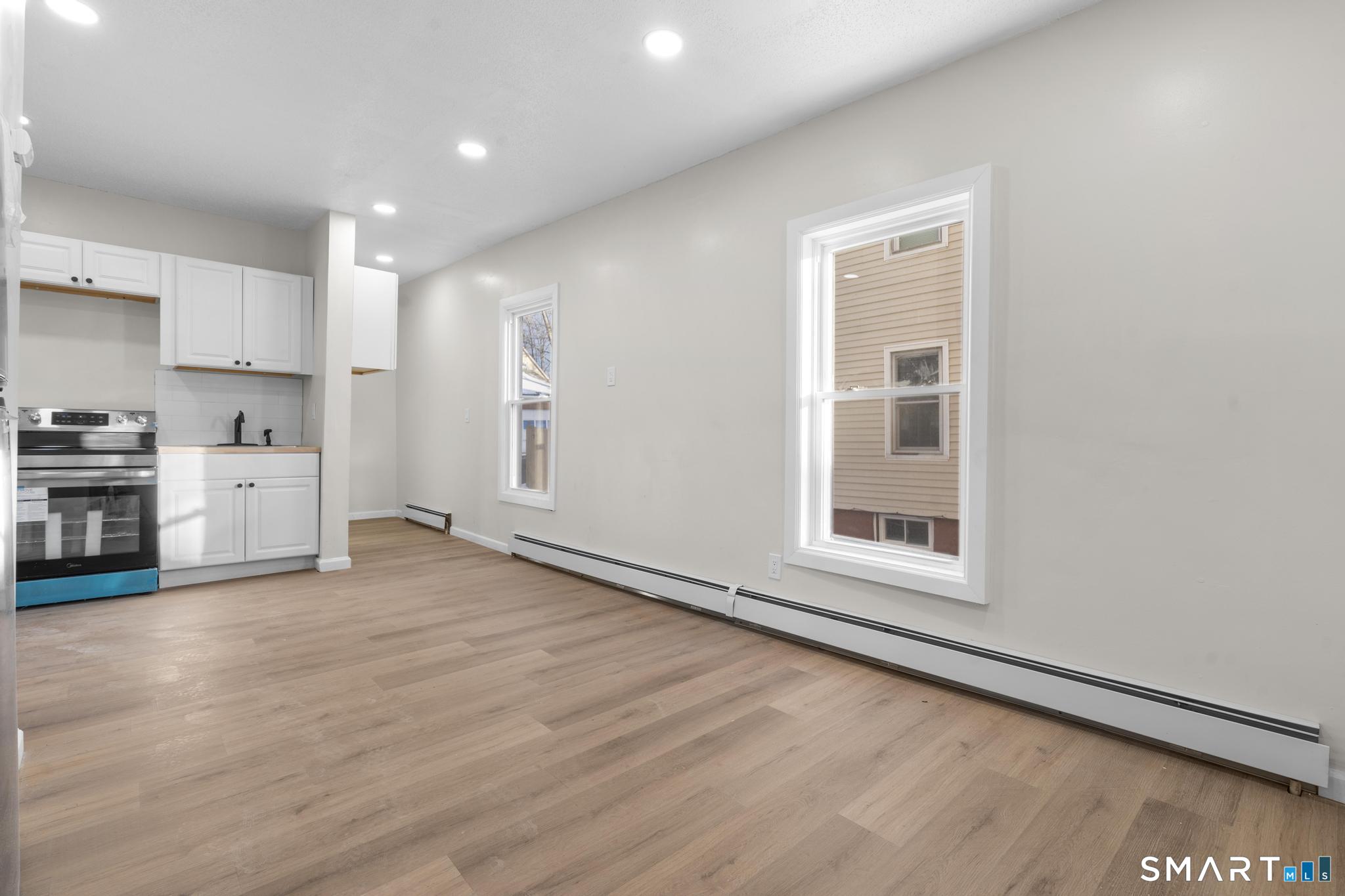 26-28 Mclean Street Hartford CT 06114