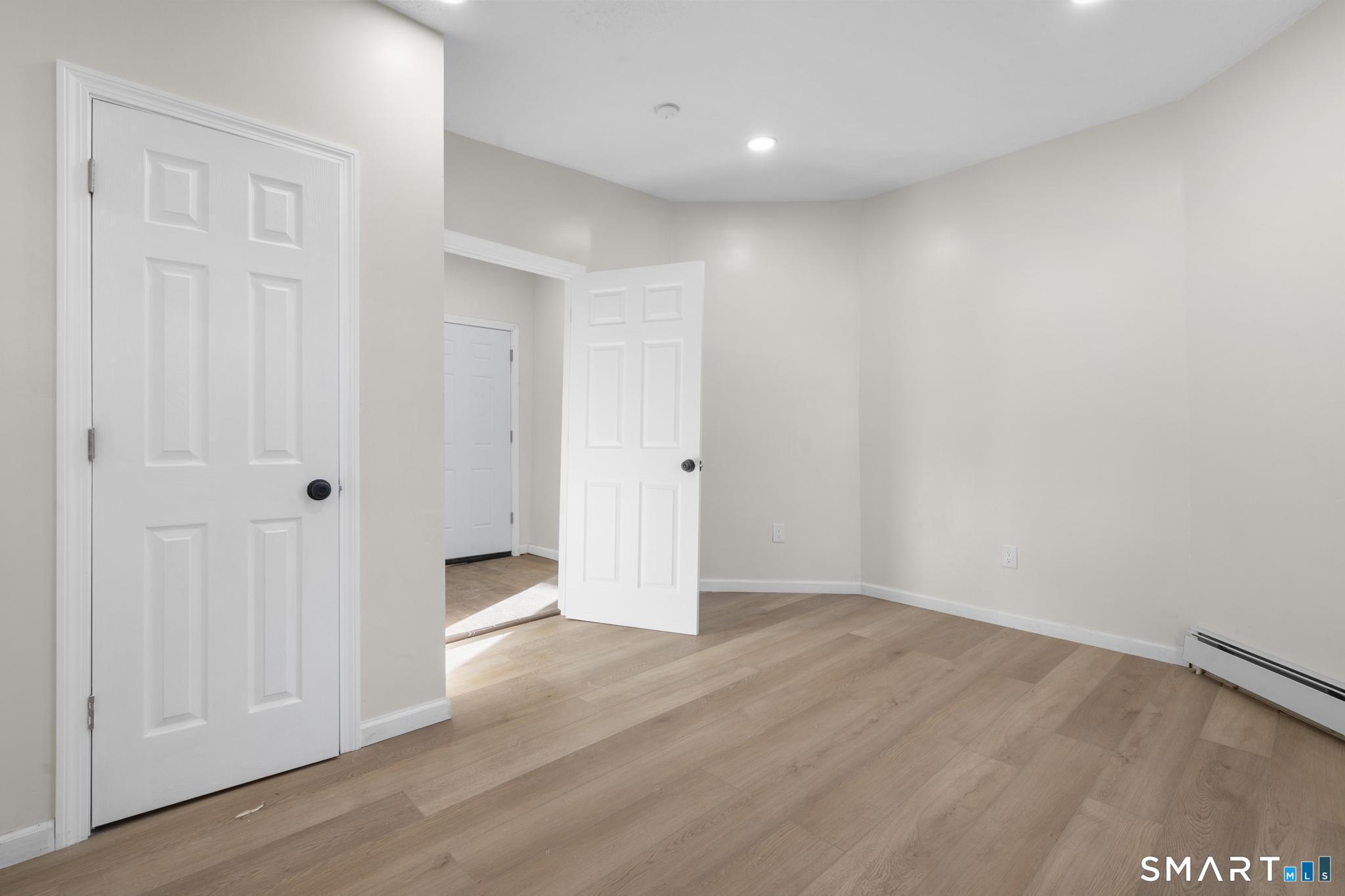 26-28 Mclean Street Hartford CT 06114