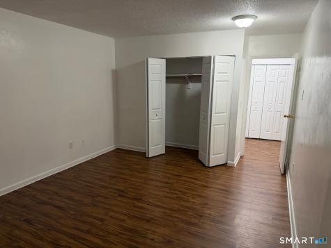 157 Bull Hill Lane West Haven CT 06516