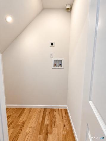 270 Wells Street Bridgeport CT 06606