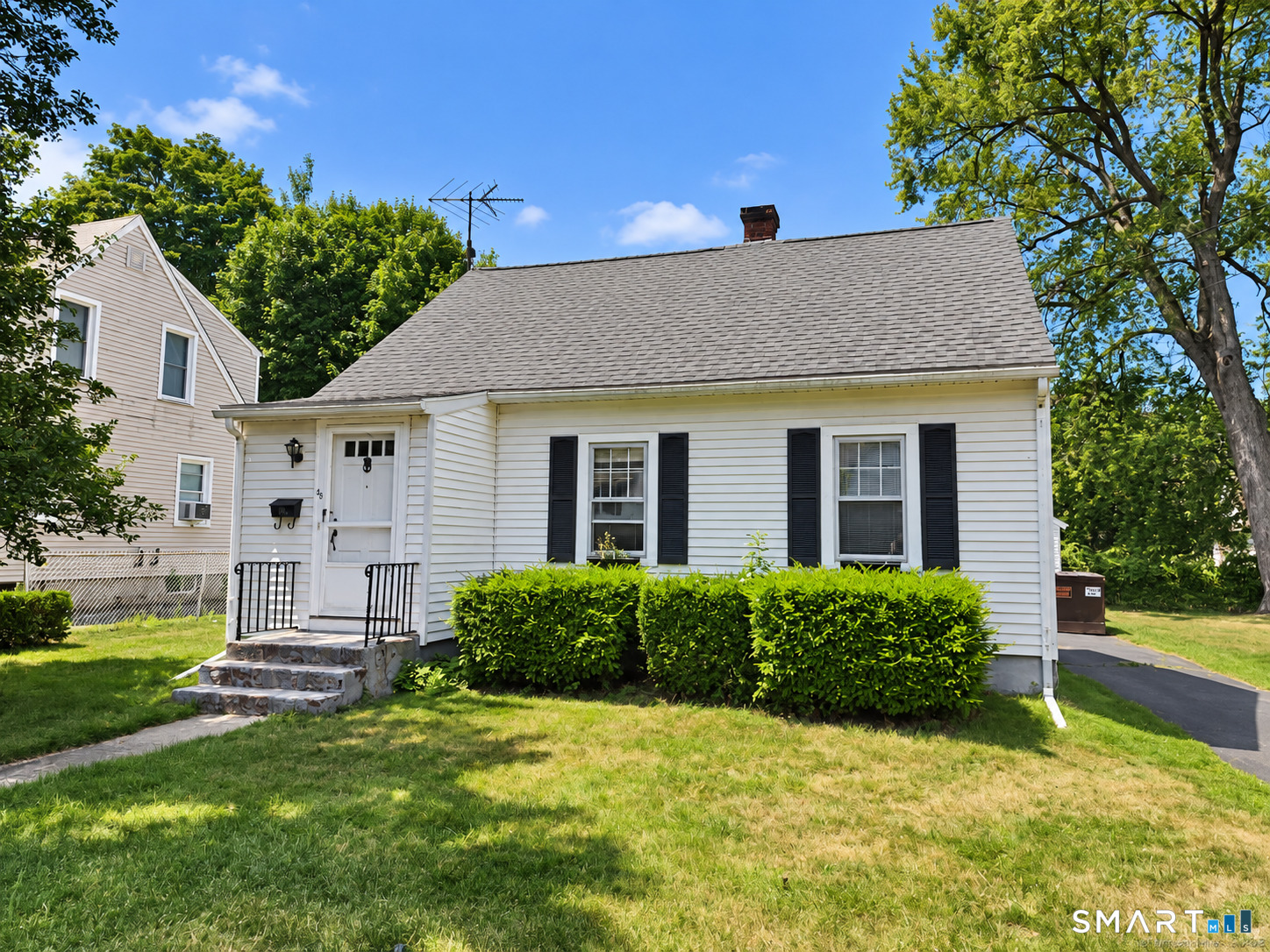 43 Mckenzie Street Middletown CT 06457