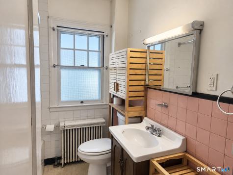 43 Mckenzie Street Middletown CT 06457
