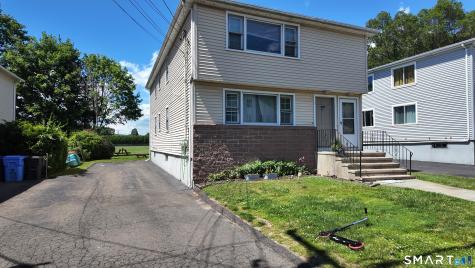 27 Manila Avenue Woodbridge CT 06525