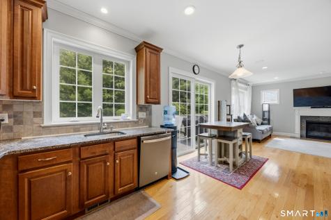 21 Carson Way Simsbury CT 06070