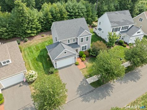 21 Carson Way Simsbury CT 06070