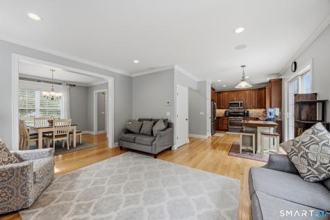 21 Carson Way Simsbury CT 06070