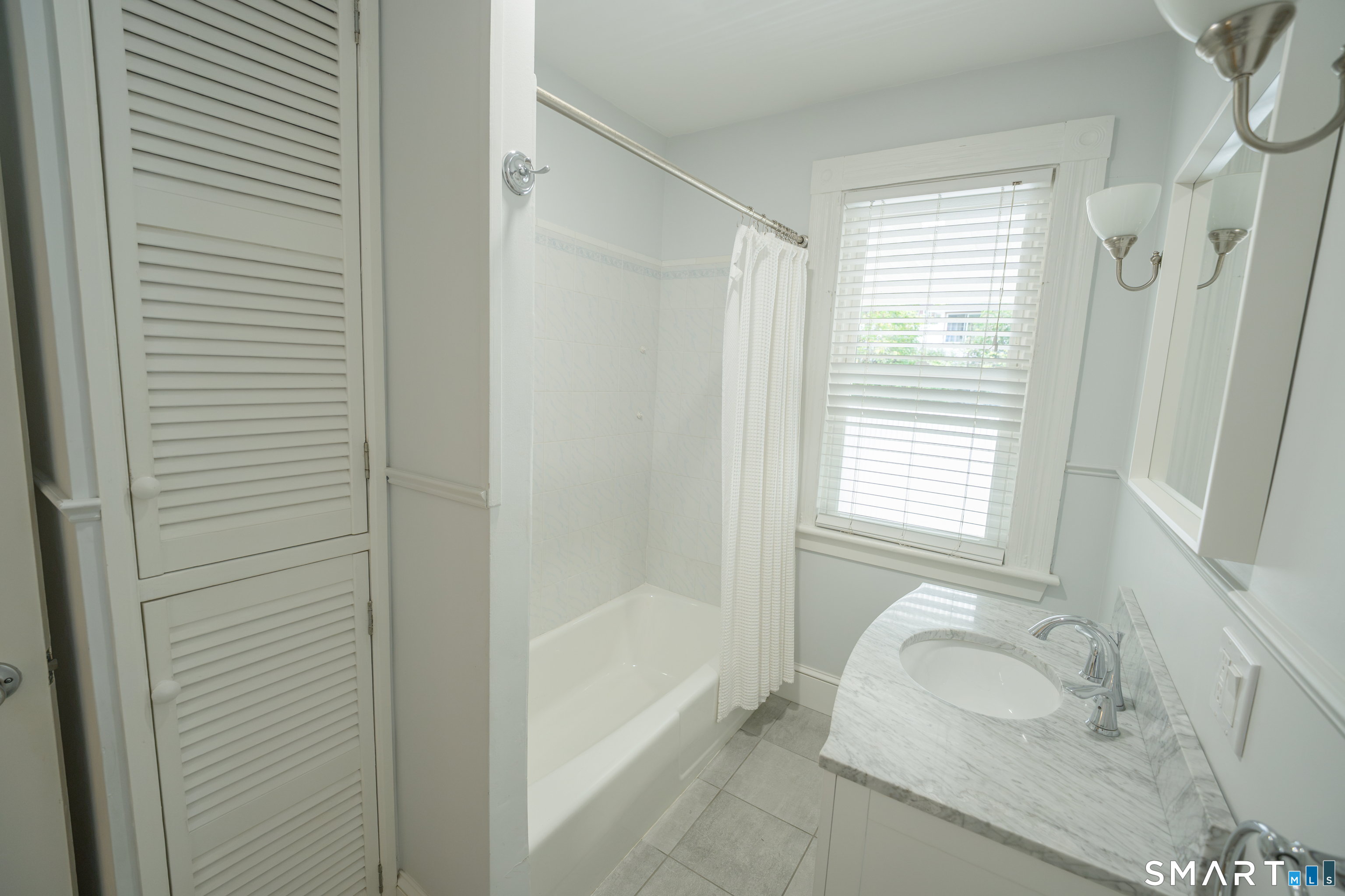 27 Salem Street Naugatuck CT 06770