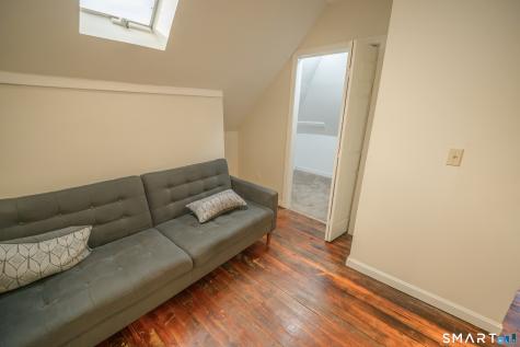 27 Salem Street Naugatuck CT 06770