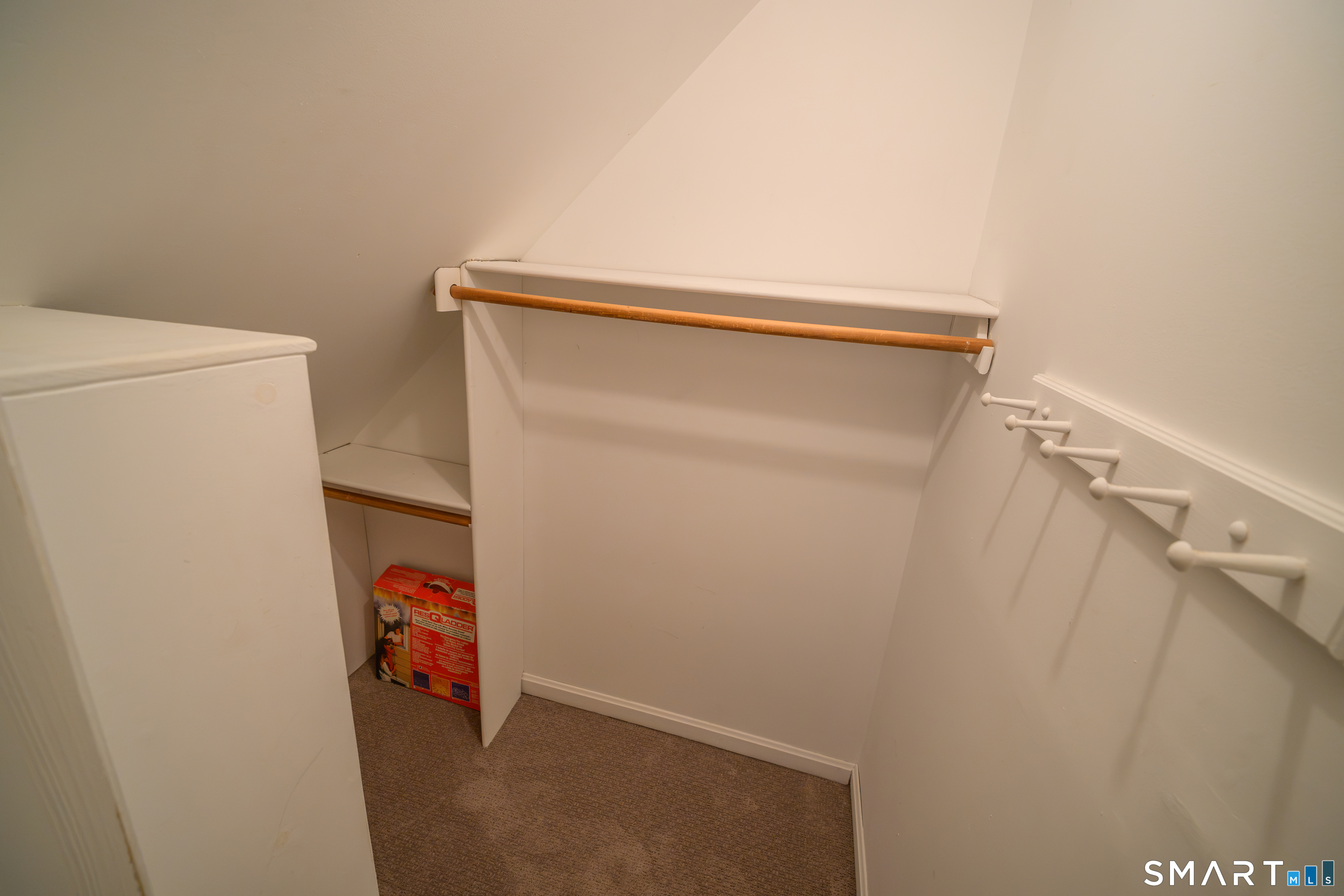 27 Salem Street Naugatuck CT 06770